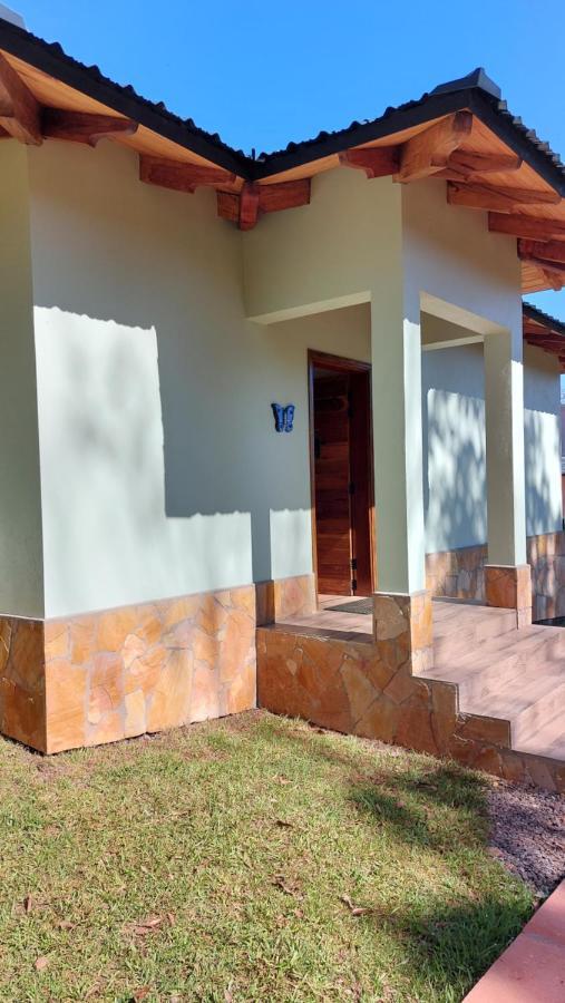 Casa De Huespedes Mariposa En Manantial Countryclub Hohenau Exterior foto